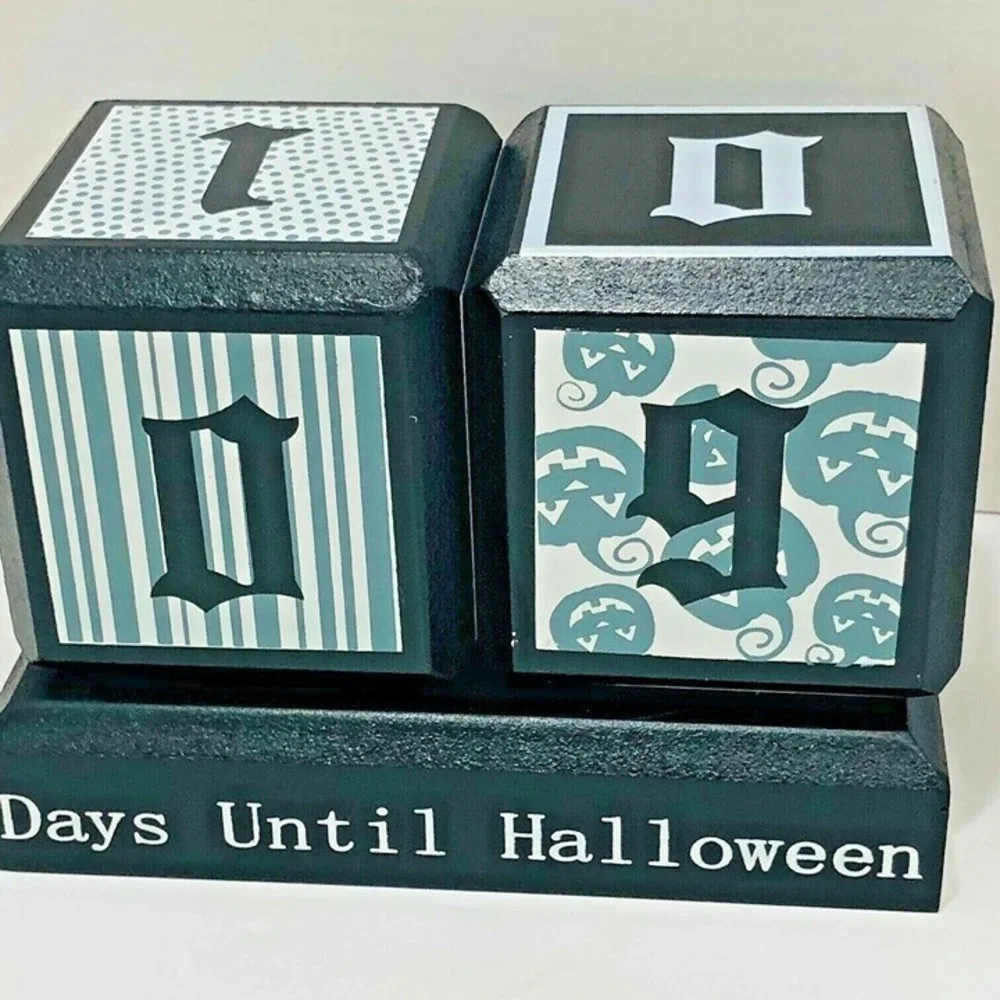 NWOT Days Until Halloween Countdown Calendar Blocks Witchy Goth Festive Decor
